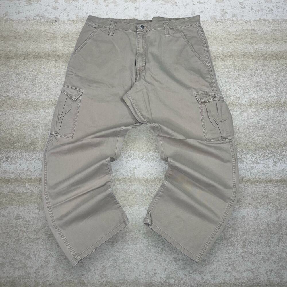 Vintage Y2K Wrangler Cargo Pants 36x30 Baggy Wide Leg Fit Tan Cotton - Picture 2 of 4